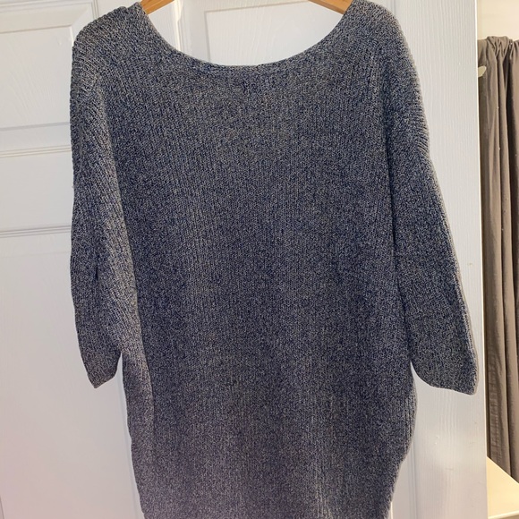 Express oversized sweater - Picture 3 of 3